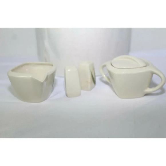 vintage Winfield salt&pepper set with sugar& creamer set - Picture 4 of 4